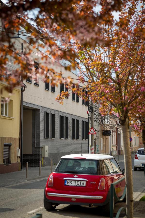 H11 Downtown Apartments Târgu-Mureş Extérieur photo